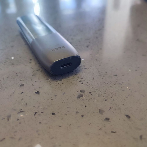Iqos Iluma One used, fully functional e-cigarette