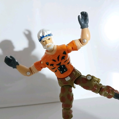 GI Joe Tiger Force Outback figure used, complete with filecard