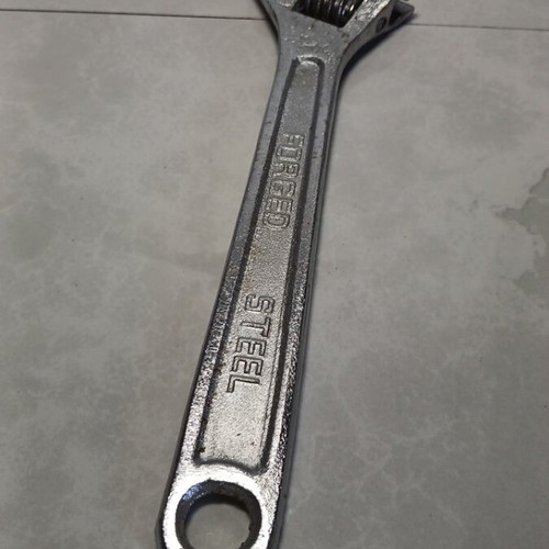 Adjustable wrench used