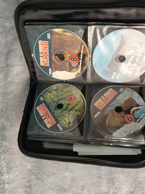 CD/DVD carrying case like new