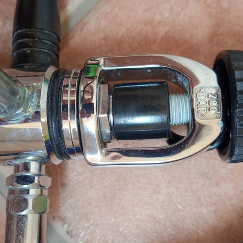 Complete diving equipment set used with regulator, console & octopus