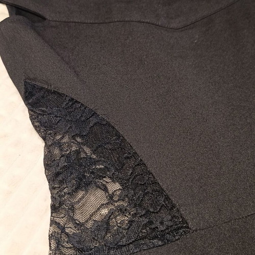 Ake Italian fitted mini dress like new, black with lace