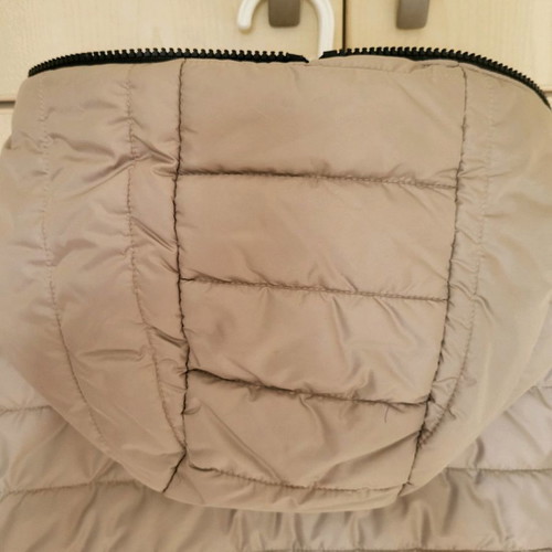Beige champagne jacket with fur lining, like new, small size