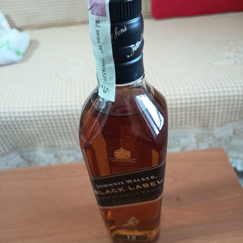 Johnnie Walker Black Label Whisky new