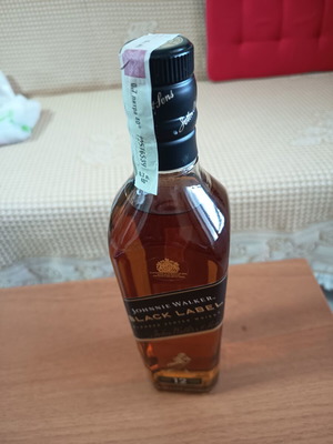 Johnnie Walker Black Label Whisky new