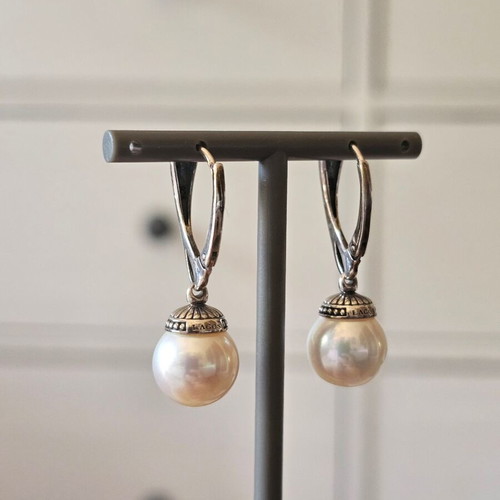 LAGOS Sterling Silver Freshwater Pearl Earrings Like New