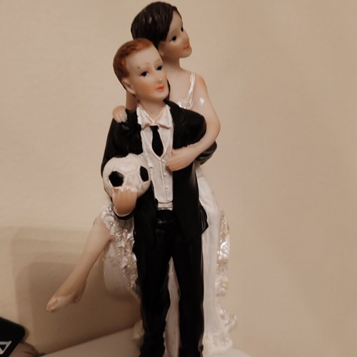 Decorative cake topper like new, 15 cm height, 6 cm length