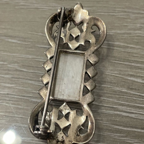 Silver 925 pin used with marcasite and vintage pearl