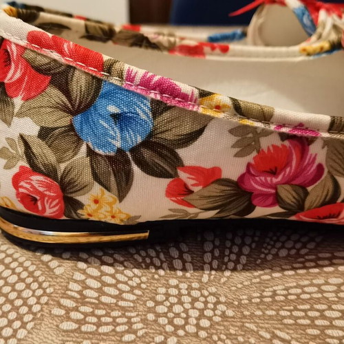Meat shoes with floral pattern like new, size 40, textile