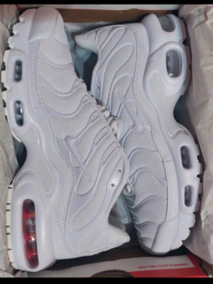 Nike Air Max Plus TN Triple White shoes EU 38