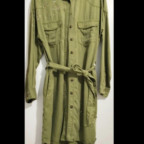 Denim dress Zara in olive color like new - 15,00 - Vendora.cy Denim dress Zara in olive color like new - 15,00 - Vendora.cy