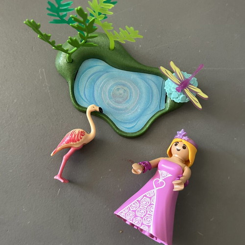 Playmobil fairies and princess set with pond like new