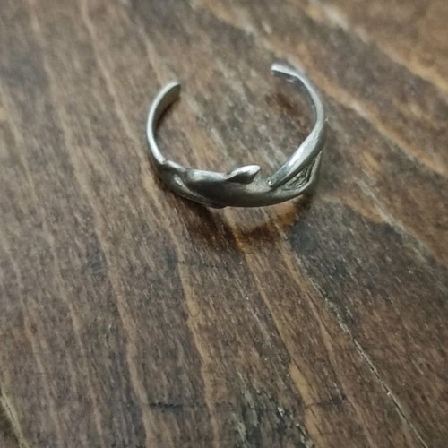 Silver dolphin ring small