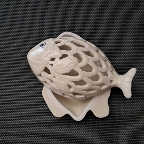 May Fair porcelain fish for scented bath salts new