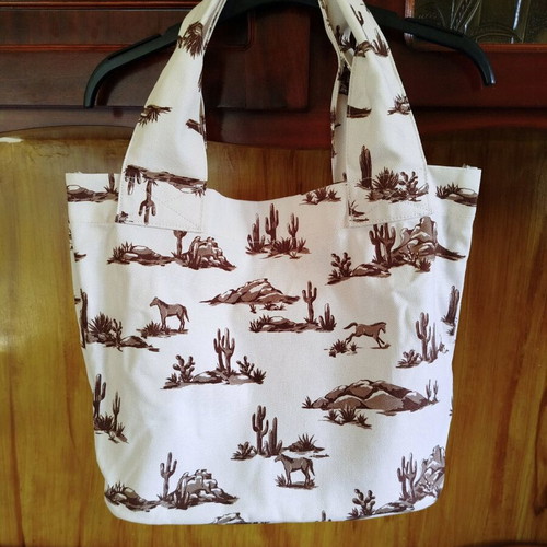 Mango summer shoulder bag like new, white and brown