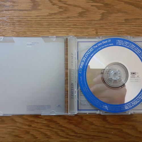 Blondie package Atomic Atomix The Very Best Of 2CD + Atomic' 98 The Mixes CD Single