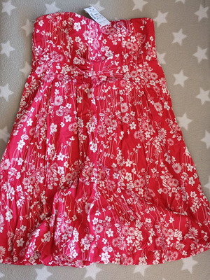 Strapless mini balloon dress new, red with white floral pattern
