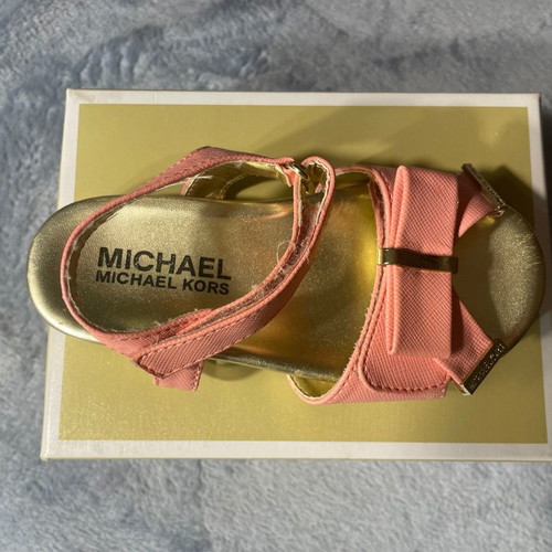 Michael Kors kids sandals like new, size 24, pink