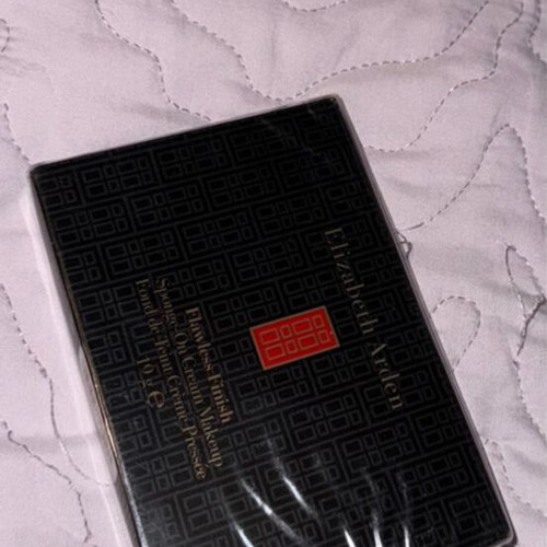 Elizabeth Arden make up new, sealed with plastic wrap
