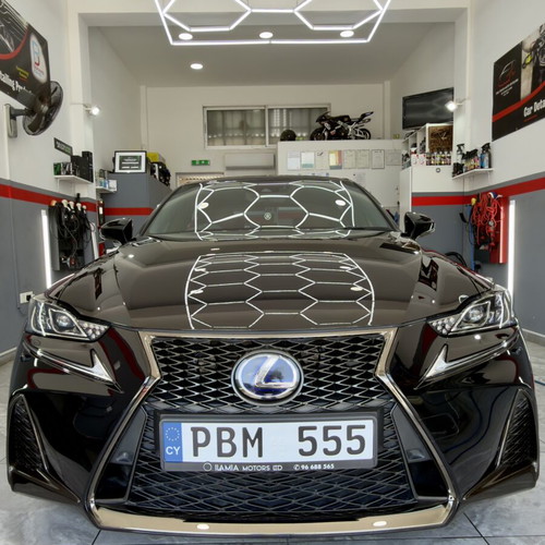 Lexus IS300h F Sport hybrid car like new 2017 model