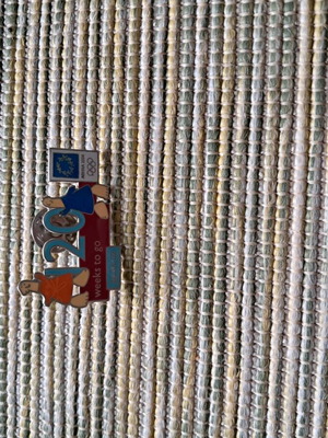 Olympic Games Greece 2004 Pin like new Olympus Sport