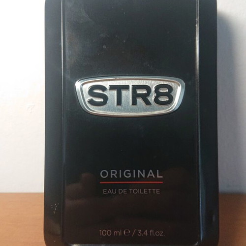 Metal empty box from str8 perfume like new