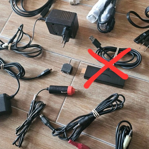 Used cables, bundle