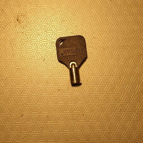 Barrel-style alarm key new for AMP14SQ, AMP14RD, AMP16SQ, AMP16RD cabinets