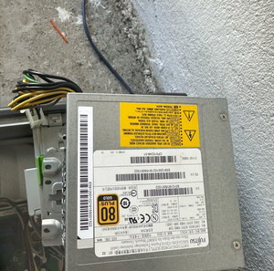 Fujitsu Esprimo D956 Τροφοδοτικό