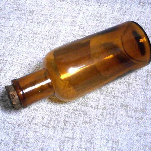 Pharmacy bottle used vintage German potassium alum