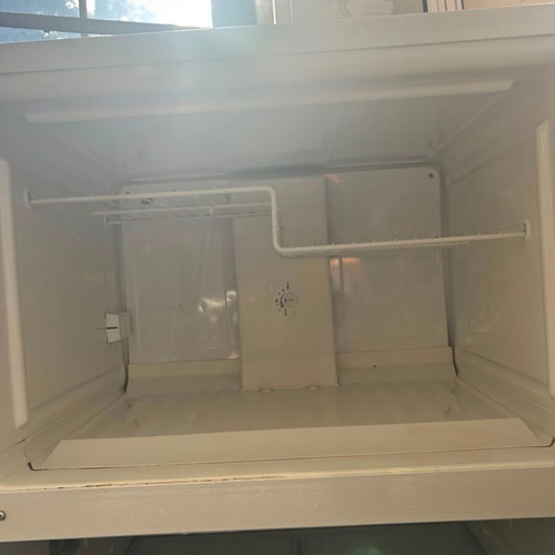 General Electric refrigerator freezer, 350L capacity