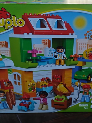 Lego 10836 like new
