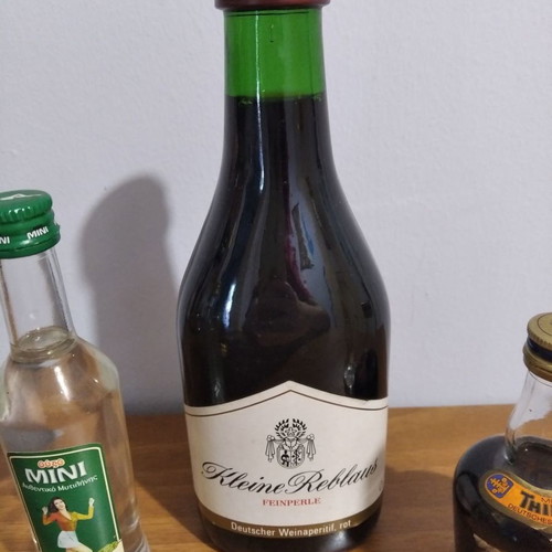 Miniature bottles used, pack of 6, liqueur drinks wine