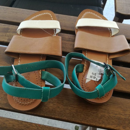 Clarks leather sandals new, tan with turquoise and white, size 39