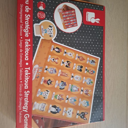 Guess Who board game used from French brand Janod