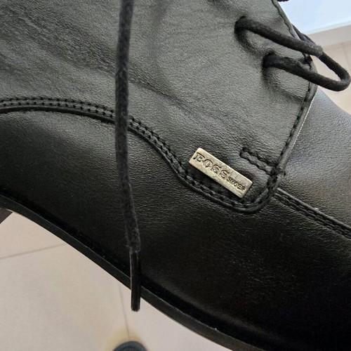 Boss classic leather lace-up shoes
