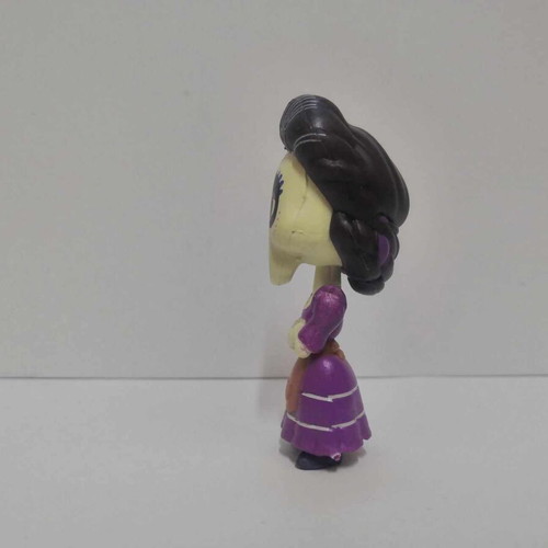 Collectible figure Mama Imelda Rivera 'Coco' new