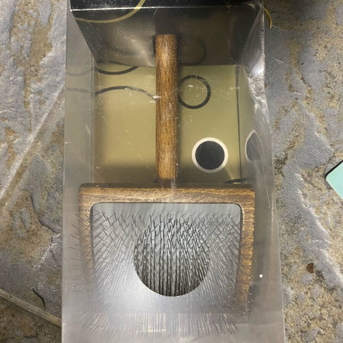 Dog grooming comb new