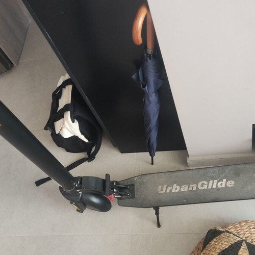 UrbanGlide Ride 85S electric scooter with helmet and lock