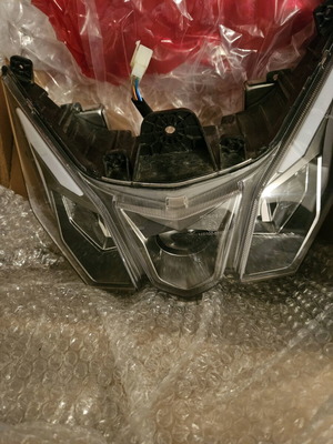 SYM Joyride 300 headlight like new
