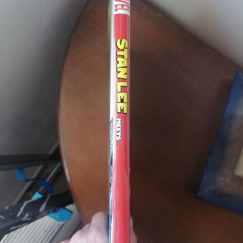Hardcover Marvel Stan Lee meets comic like new, English