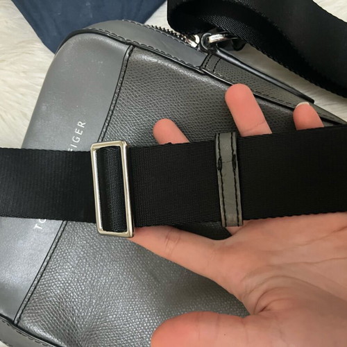 Tommy Hilfiger crossbody bag gray leather-look new