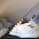 REEBOK LEATHER SNEAKERS !!!