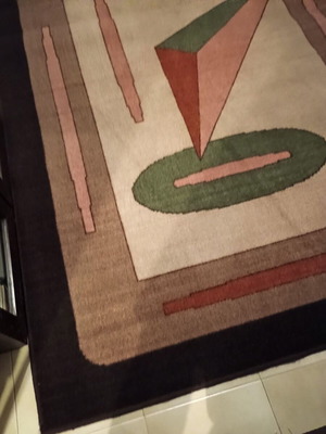 Carpet rug with geometric design 198x150 cm