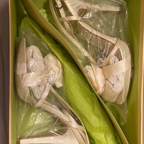 Maxstudio bridal platform heels size 37, new, beige-cream