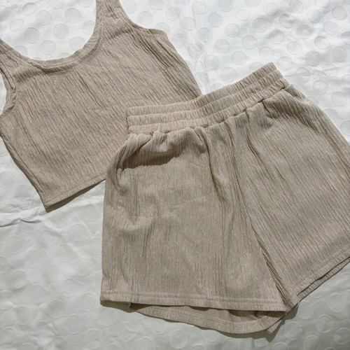 Beige elastic top with straps and high-waisted shorts set like new, size S