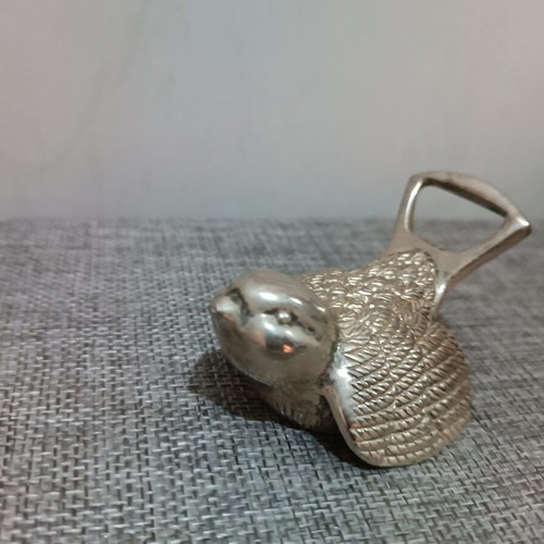 Bird-shaped bottle opener like new