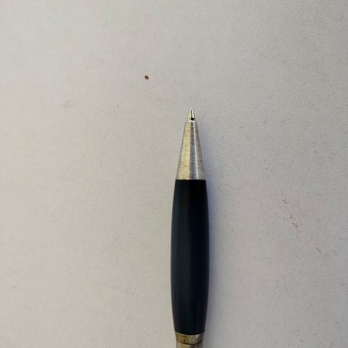 Guggenheim Museum promotional pen used, does not write