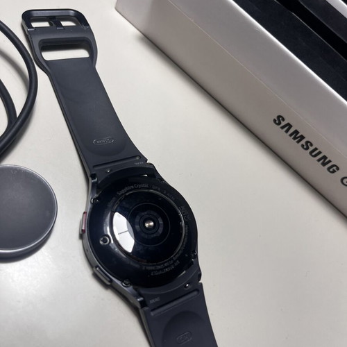 Samsung Galaxy Watch5 Aluminium 40mm used, waterproof, graphite