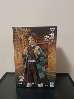 Tanjiro Demon Slayer Kimetsu No Yaiba Banpresto figure like new